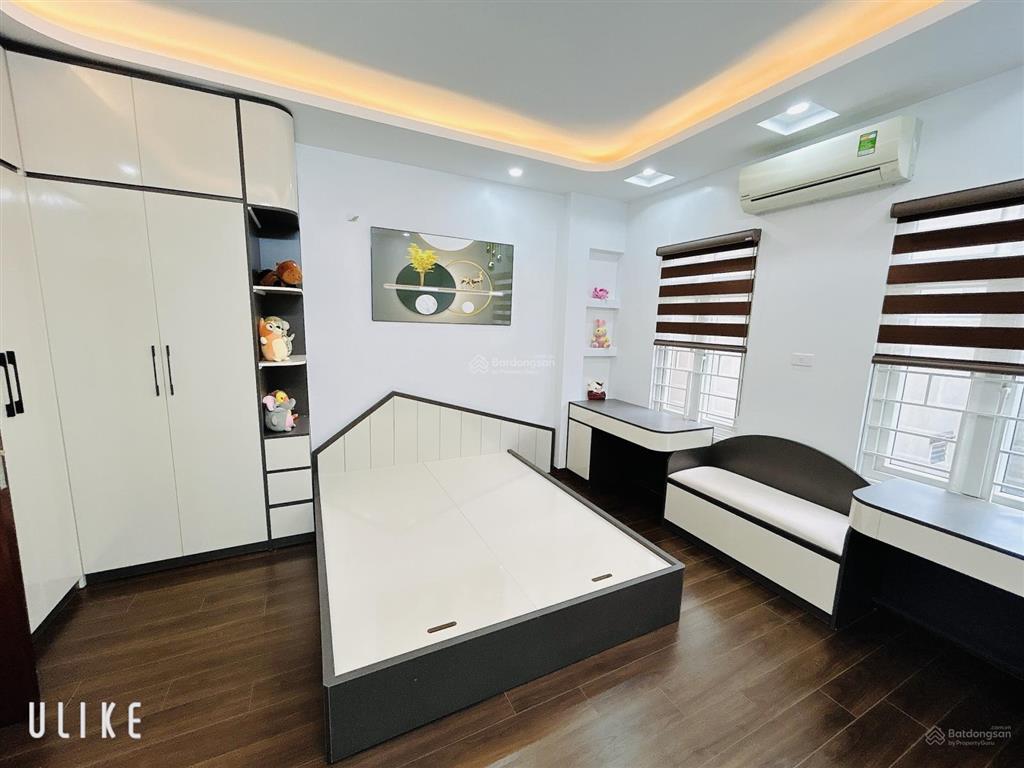 Nhà đẹp linh đàm 33m x 5 tầng, 100m ra ô tô, trường học, ở cực sướng, giá 7,3 tỷ