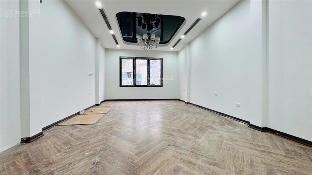 Nhà phố thái hà  đống đa, phân lô, 7 tầng thông sàn, văn phòng, spa, showroom đều đỉnh.