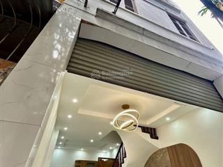 Chùa bộc đống đa 40m 5t lô góc cách phố 20m 7 phòng cho thuê 30tr/tháng giá 12 tỷ