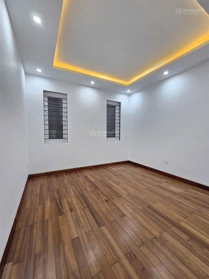 Phân lô quân đội phố lê trọng tấn thanh xuân  gara ô tô 7c  2 thoáng  nhà đẹp ở ngay