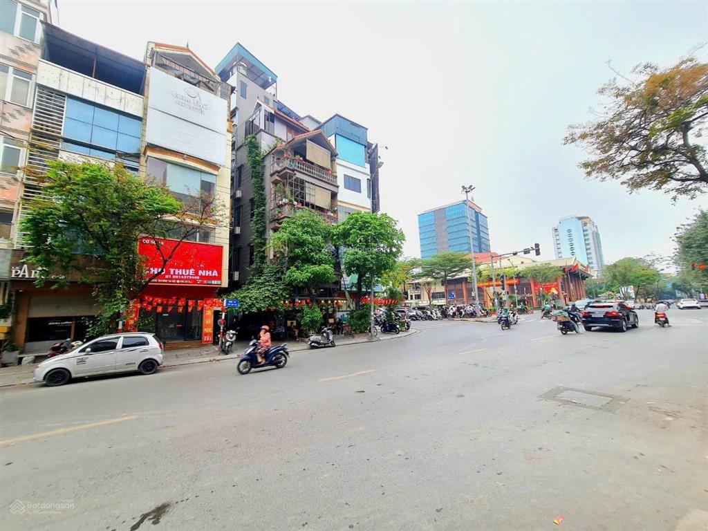 Rẻ nhất phố trung kính! phân lô víp gara 2 ôtô ôtô tránh 2 thoáng, diện tích 105m kd đỉnh cao.