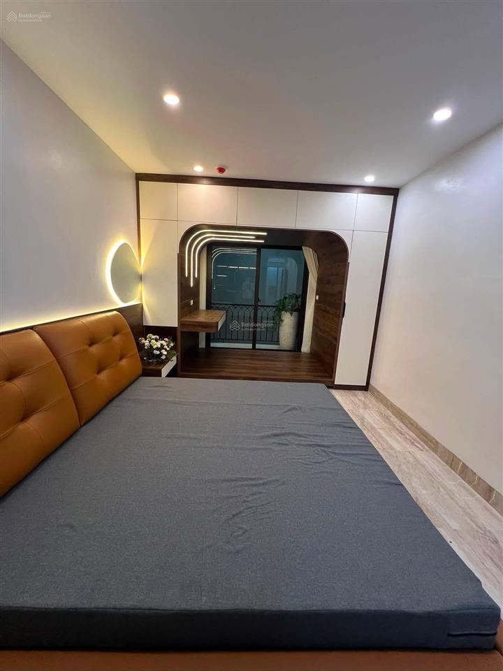 Nhà đẹp tây sơn, đống đa, xây mới 6 tầng thang máy, 10m ra ô tô, giá hấp dẫn, đầu tư sinh lời.
