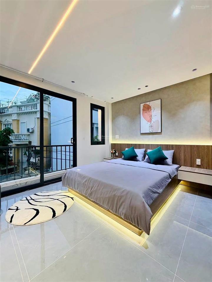 Khách mua ở hay đầu tư đều thích  phân lô vip nguyễn chí thanh  vỉa hè  ô tô  sẵn dòng tiền.
