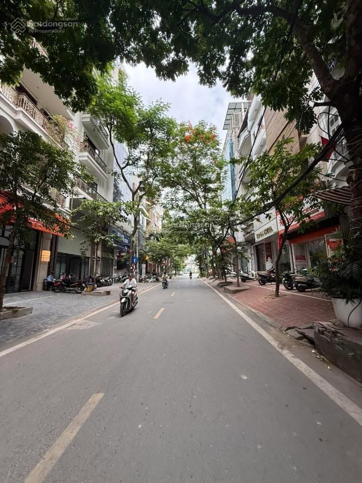 Mặt phố võ văn dũng đống đa 9t thang máy vỉa hè quyền lực kd đẳng cấp giá trị vượt trội.
