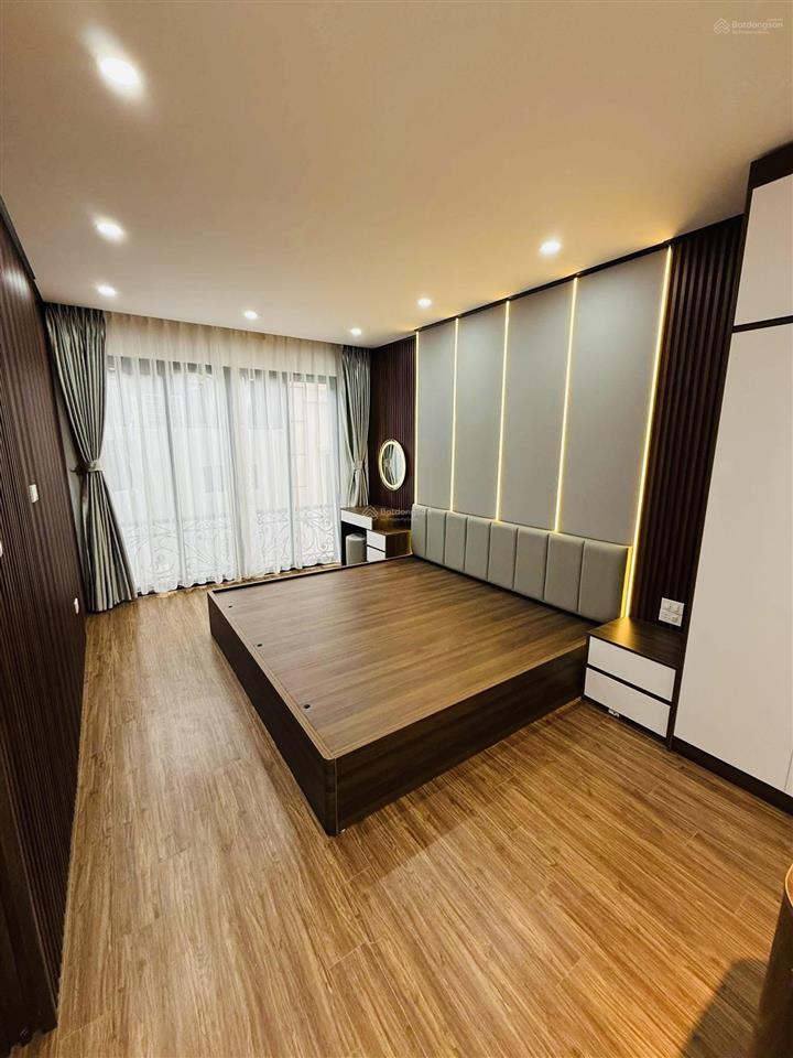Nhà đẹp phố tôn đức thắng  phân lô  10m ra mặt phố  6 tầng thang máy  đầu tư giữ tiền đỉnh cao.