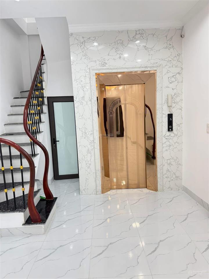 Nhà đẹp phố tôn đức thắng  phân lô  10m ra mặt phố  6 tầng thang máy  đầu tư giữ tiền đỉnh cao.