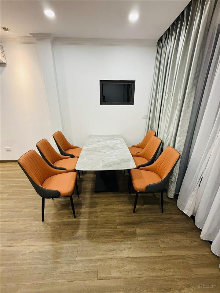 Nhà đẹp phố tôn đức thắng  phân lô  10m ra mặt phố  6 tầng thang máy  đầu tư giữ tiền đỉnh cao.
