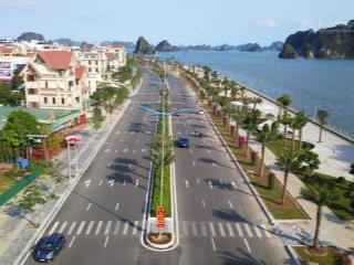 Bán nhà mặt đường bao biển trần quốc nghiễn hạ long, cột 5, giá 300tr/m2