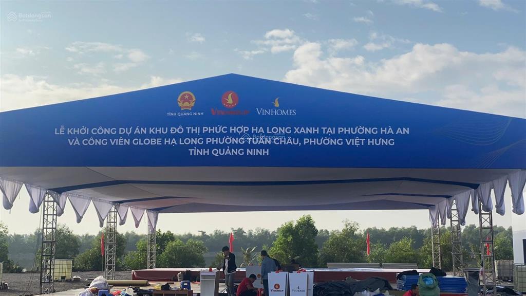Chính chủ cần bán hơn 2000m2 đất trước mặt công viên rừng hạ long