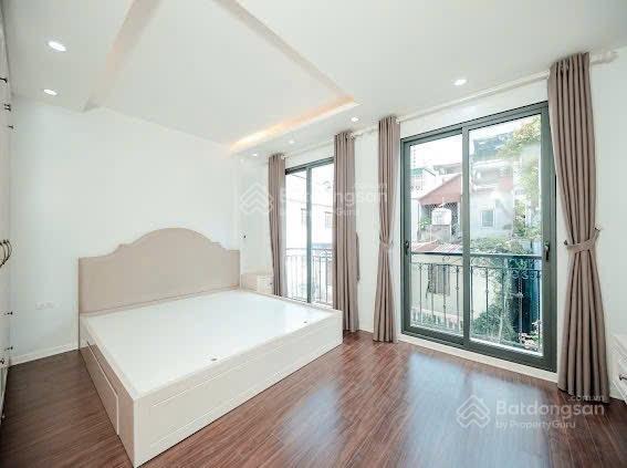 Cho thuê nhà nguyên căn bồ đề  ngõ thông kinh doanh online  ô tô vào nhà ngõ thông  sát phố