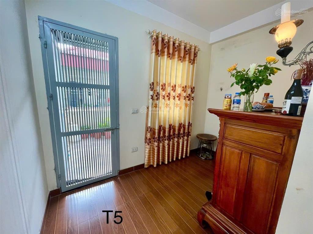 Cho thuê nhà nguyên căn ngọc thụy  long biên gần trường pháp  0965 047 *** hỗ trợ