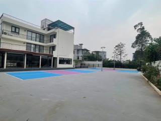 Cho thuê nhà riêng kiểu biệt thự sân vườn tại ngọc thụy  0965 047 ***