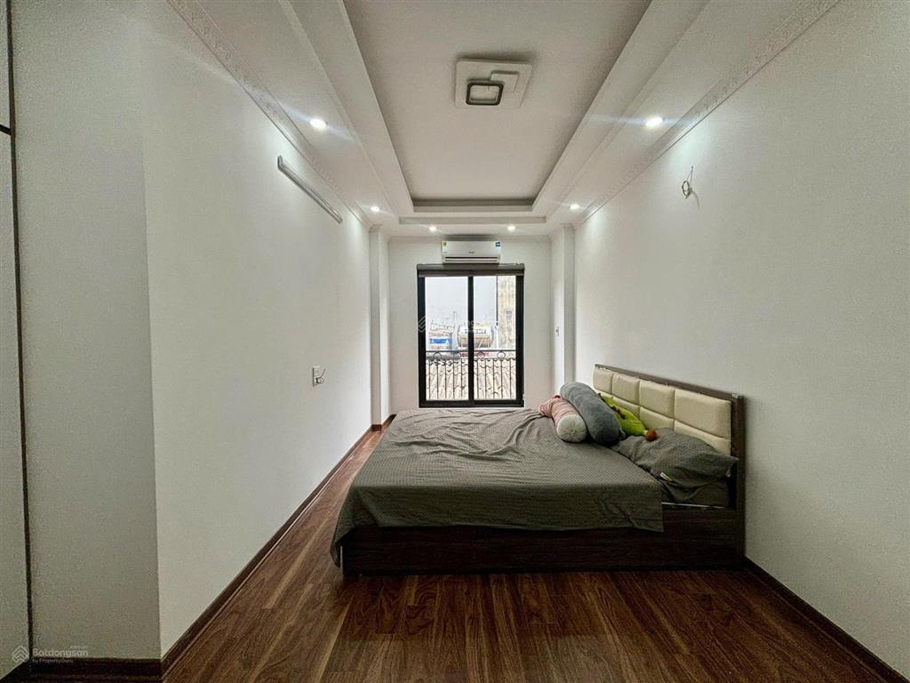 Chính chủ e trai em muốn bán căn nhà tại dương văn bé 32m x 5 tầng 7.6 tỷ có thương lượngsđcc