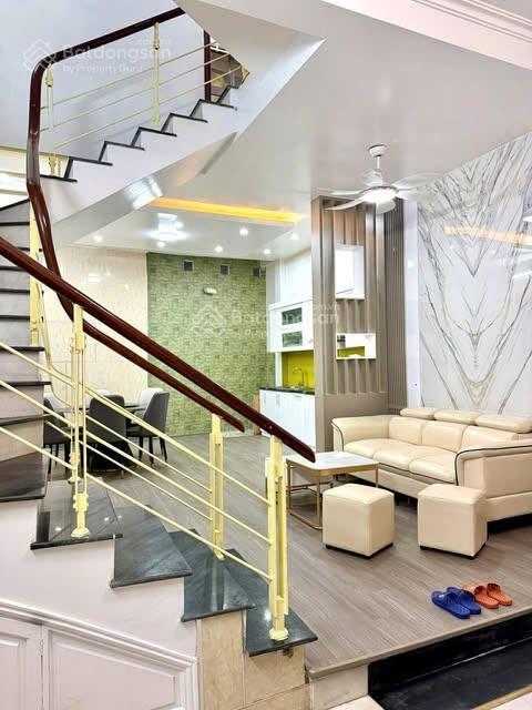 Bán nhà tại phố lê đức thọ, p. từ liêm. diện tích 50m2. mt 5.3m. xây 5 tầng. giá chào 12.5 tỷ