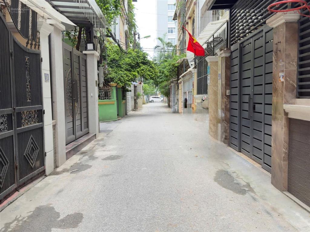 Nhà phân lô phường nghĩa đô. ô tô vào nhà. kdvp. dt60m2. mt4.8m. xây 5 tầng. giá chào 24.5 tỷ