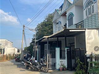 Bán gấp nr 4pn, 3wc, 82m2 tại đoàn nguyễn tuấn, tân túc, bình chánh, giá cực chất 1,999 tỷ