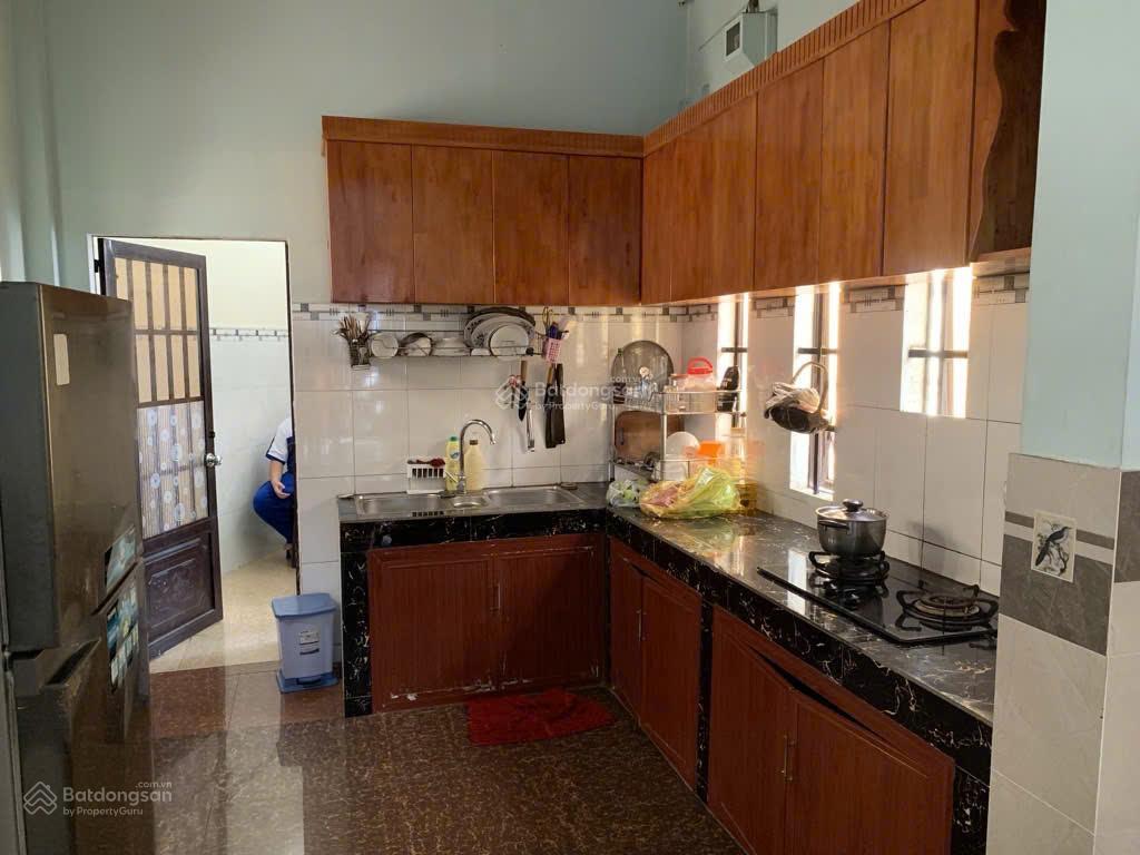 Bán đất tặng nhà cấp 4 đường đt743a 93m2 ngang 12.5m, hẻm xe hơi, chỉ 3 tỷ. như 0949 213 ***