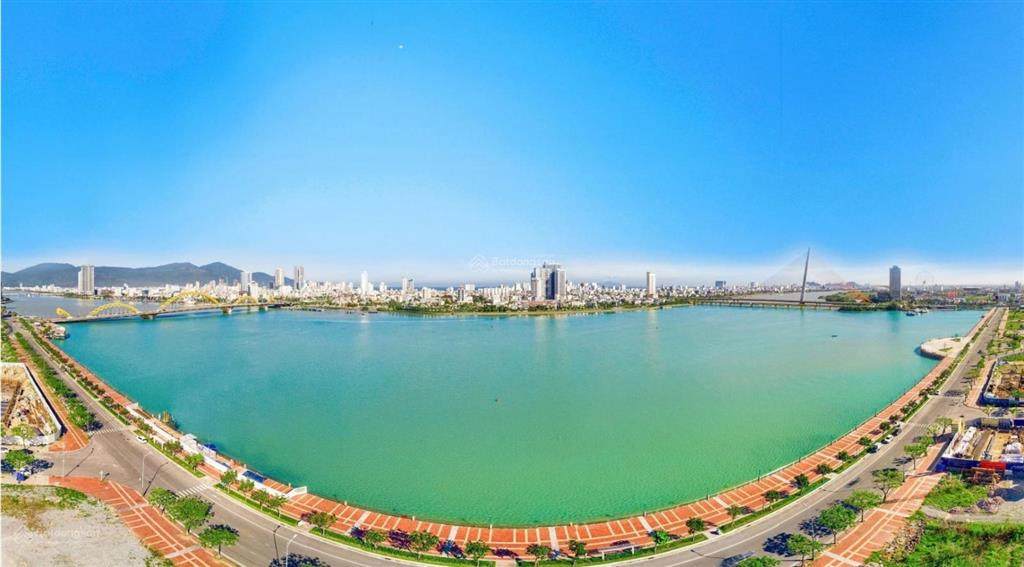 Danang landmark tower  căn hộ tầng 26 trực diện sông hàn