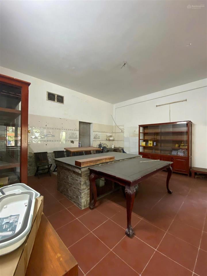 Chính chủ cho thuê mặt bằng 1.000m2 lô góc cách biển nguyễn tất thành 500m  cafe sân vườn, hồ cá