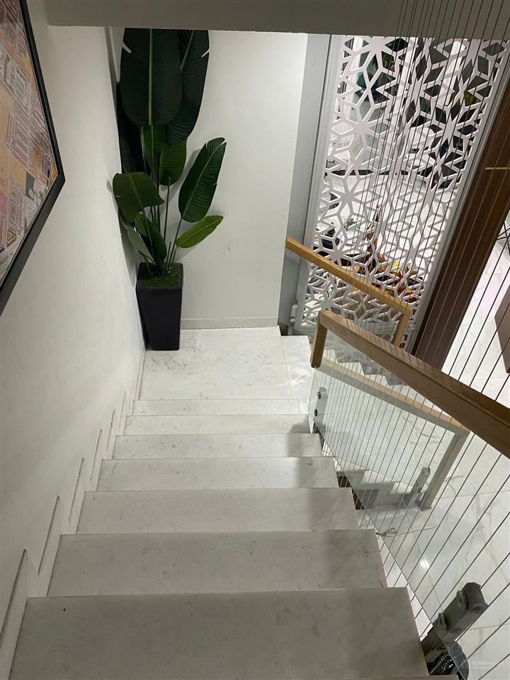 Siêu hot bán nhà đẹp 3 tầng tại nam sơn 4, hòa cường, chỉ 11 tỷ, 103m2