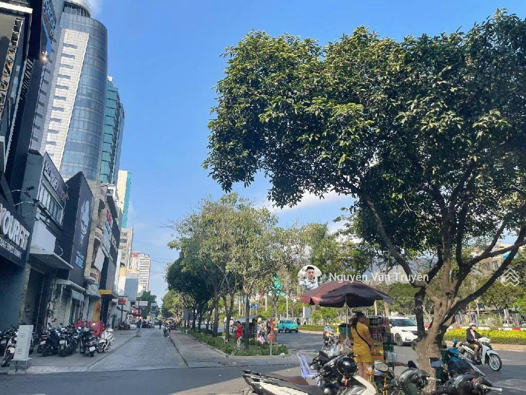 (gấp bán) điện biên phủ, 5,4 x 18m, 4 tầng, 1 bước qua quận 1, nở hậu, chỉ 10,3 tỷ