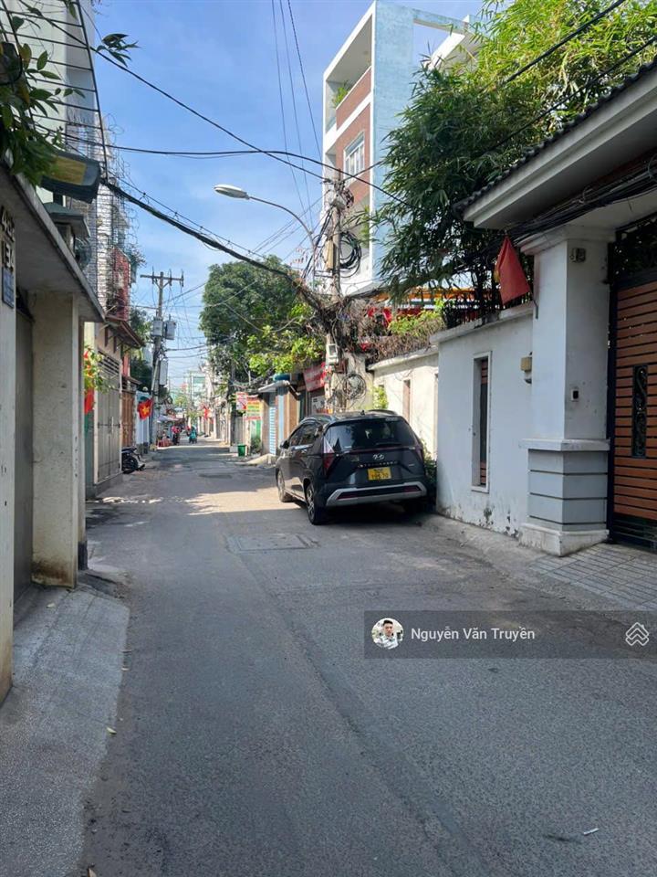 (chdv víp) bạch đằng, gần hàng xanh, điện biên phủ, 106m, mặt đường 5m thông, chỉ 14.99 tỷ.