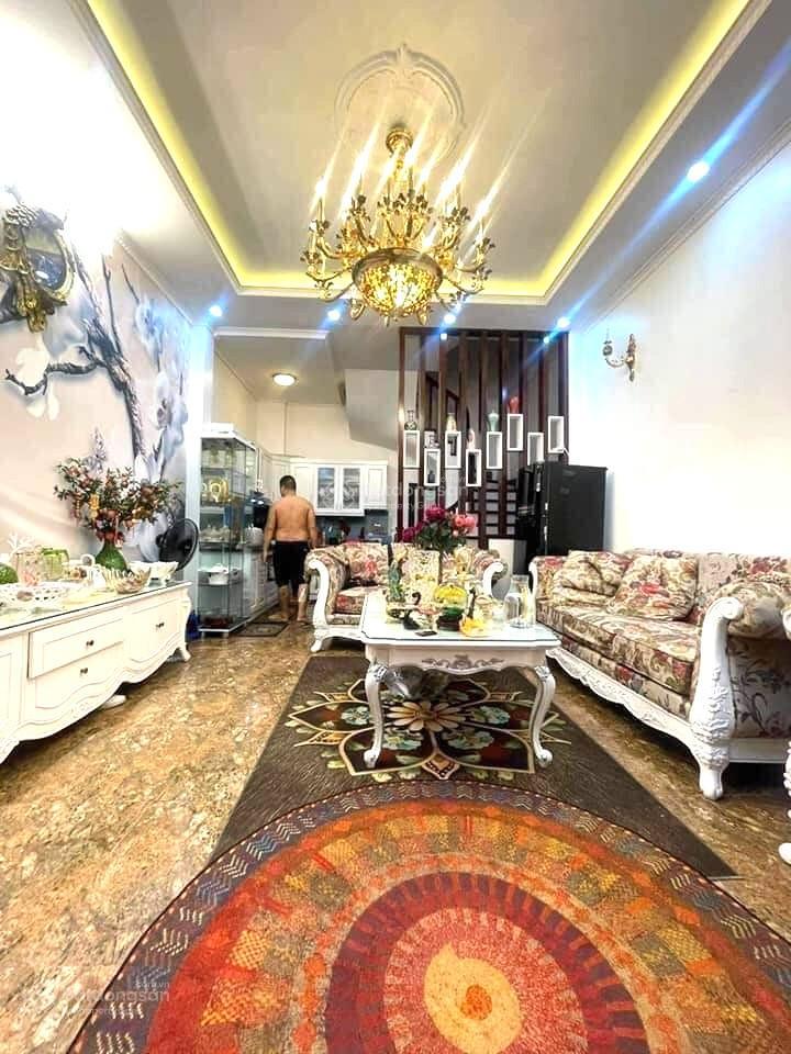 Nhà hẻm xe hơi, kế ga metro ngay đỗ xuân hợp, gần chợ phước bình, 79m2, 4 tầng, nhỉnh 9 tỷ