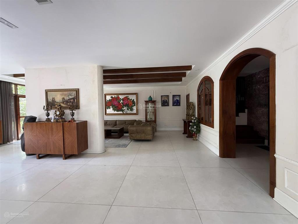 Bán biệt thự tứ lập mỹ gia 2  phú mỹ hưng 85 tỷ  0984 848 *** mạnh đạt