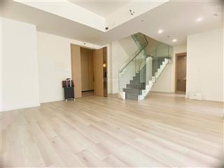 Cho thuê duplex  02 tầng  dt 142m2 masteri vinhomes grand park, view đẹp chỉ 16tr/tháng