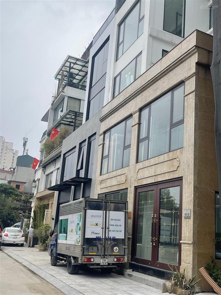 Bán gấp nhà mặt phố lộc, căn góc hai mặt tiền, kinh doanh cho thuê 55tr/th nhà 4 tầng 1 tum 136m2