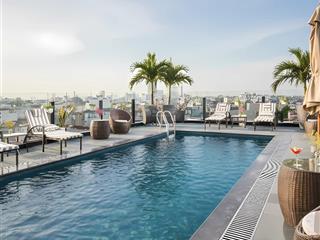 Bán khách sạn 15 tầng lõi ba đình, dòng tiền 1.3 tỷ/tháng .hiếm trong tầm giá  mr phát 0908 161 ***