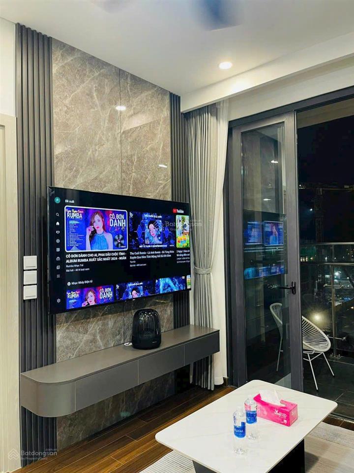 Bán căn hộ 2pn, 2wc 68m2, giá chỉ từ 6,8 tỷ dự án masteri west height.  0984 576 ***