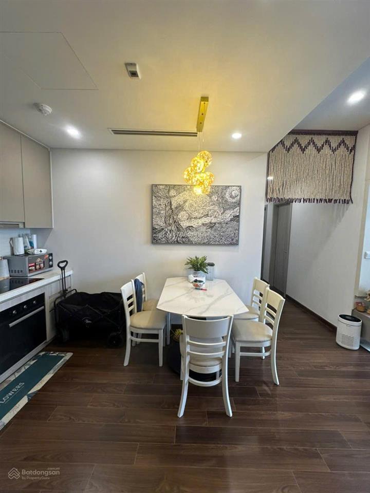 Bán căn hộ view hồ 82m2 dự án masteri west heights.  0865 932 ***