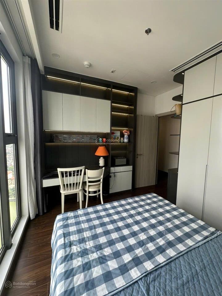 Bán căn hộ view hồ 82m2 dự án masteri west heights.  0865 932 ***