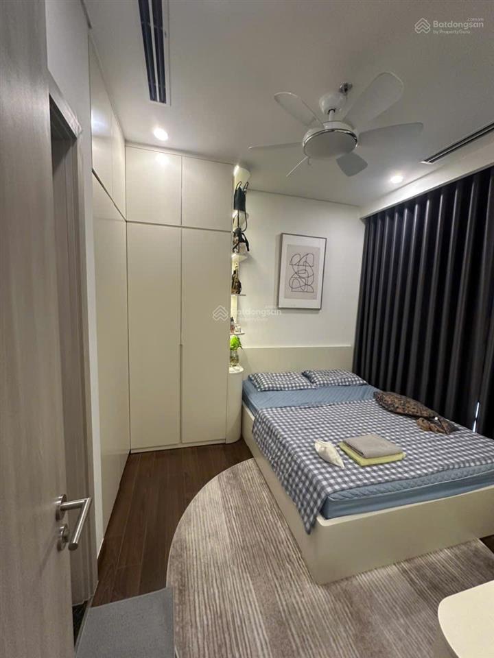 Bán căn hộ view hồ 82m2 dự án masteri west heights.  0865 932 ***