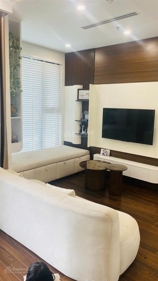 Bán căn hộ 2pn 2wc 70m2 view hồ tòa c masteri west heights.  0984 576 ***