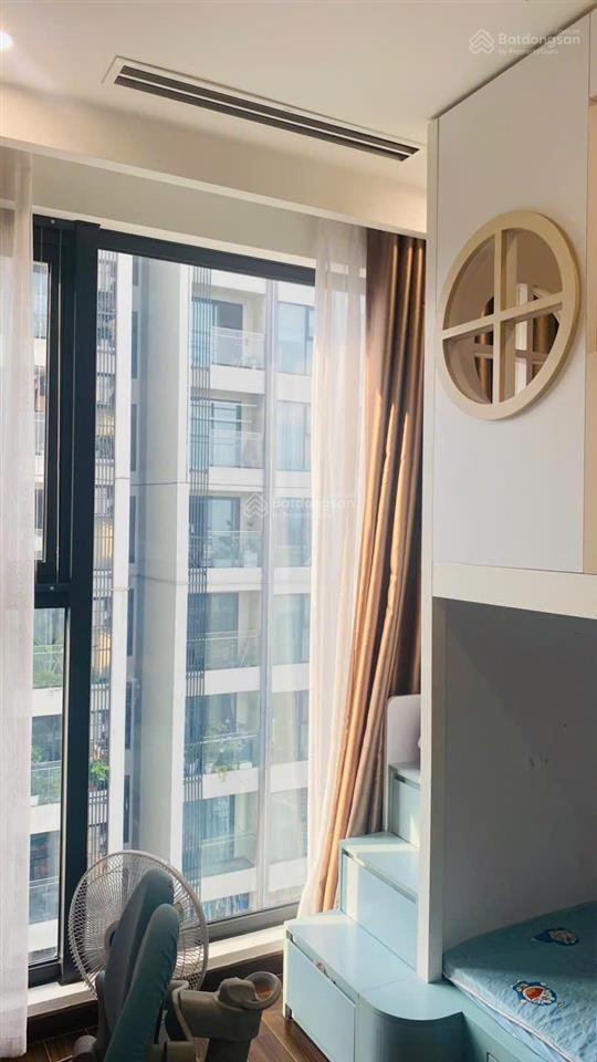 Bán căn hộ 2pn 2wc 70m2 view hồ tòa c masteri west heights.  0984 576 ***