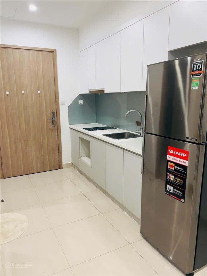 Bán căn hộ studio 36m2 giá 2, x tỷ dự án kđt vinhomes smart city.  0984 576 ***