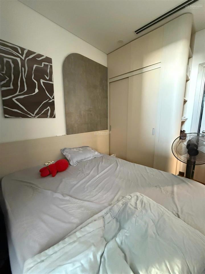 Bán căn hộ 2pn 2wc 68m2 giá 5 tỷ dự án masteri west heights.  0865 932 ***