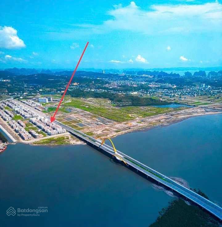 Đất ven biển tp hạ long  trung tâm thành phố giá chỉ từ 17 triệu/m2 đất
