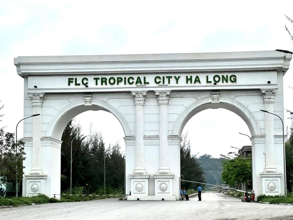 Căn hộ 1pn + full nội thất cách biển hạ long, chỉ 400m