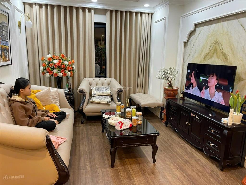 Chính chủ bán căn hộ 3pn đủ đồ dự án vinaconex kim văn, kim lũ.