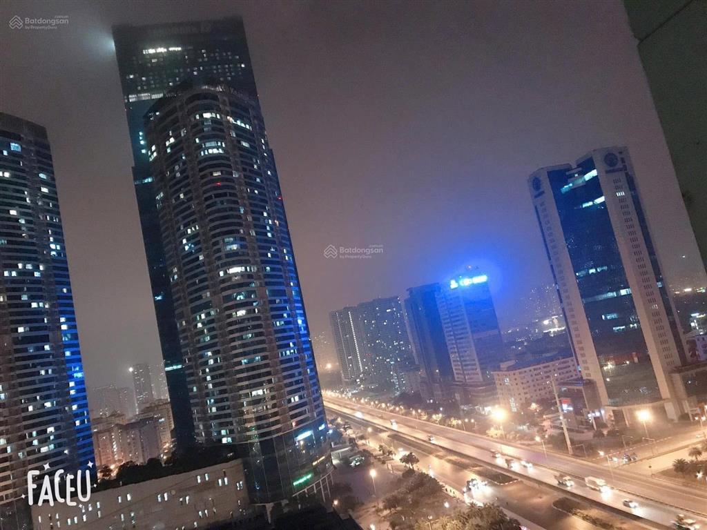 Cần tiền bán căn hộ 2pn sky lake hướng đông nam, full đồ nội thất cao cấp, phù hợp để ở và cho thue