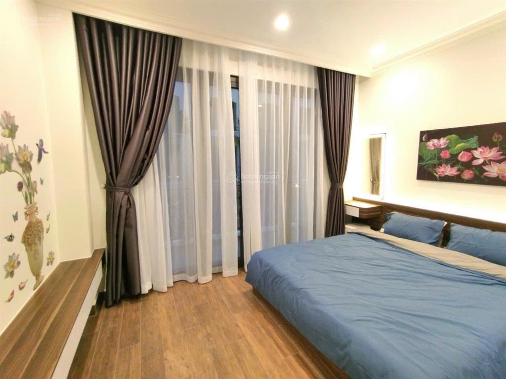 Cho thuê nhà mới hoàn thiện  2pn khép kín, full đồ đẹp thoáng cạnh công viên