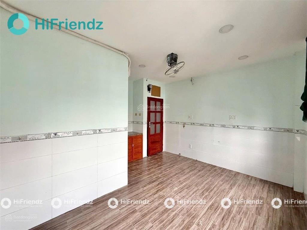 Trọ hà đặc sẵn máy lạnh thang máy gần cvpm quang trung