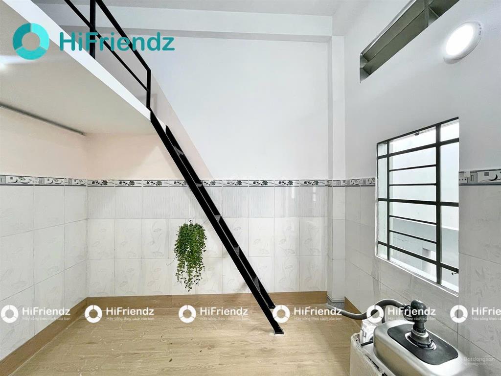 Trọ 2tr7 tô ký, ngay công viên phần mềm