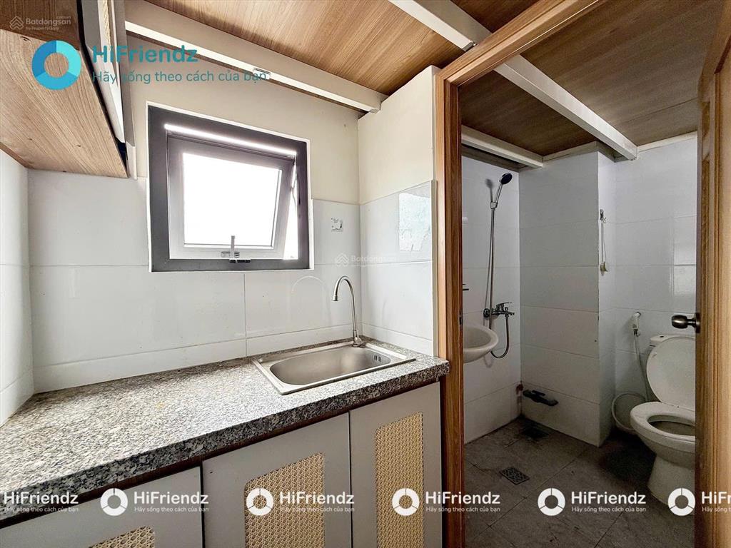 Gần cvpm quang trung  trọ có gác máy lạnh và thang máy