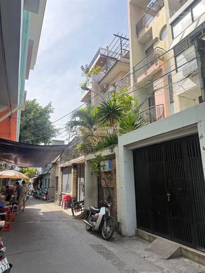 Dt 105m2, nhỉnh 16.x t.ỷ con đường huyết mạch ngang 7m hiếm hẻm xe hơi sát mặt tiền