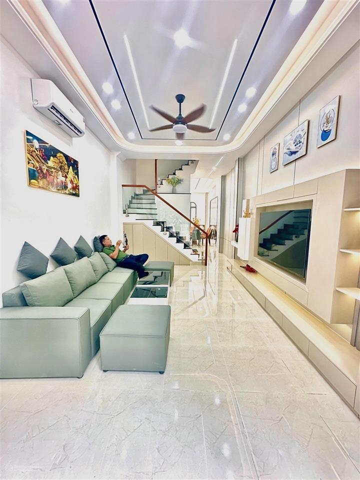 Dt 59m2, nhỉnh 9.x tỷ 4 tầng hồ xuân hương, bình thạnh, ngay hẻm xe tải thông thoáng