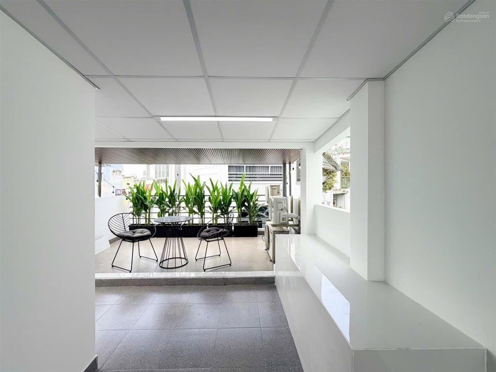 Dt 50m2, nhỉnh 7.x tỷ, nhà đẹp phú nhuận full nội thất